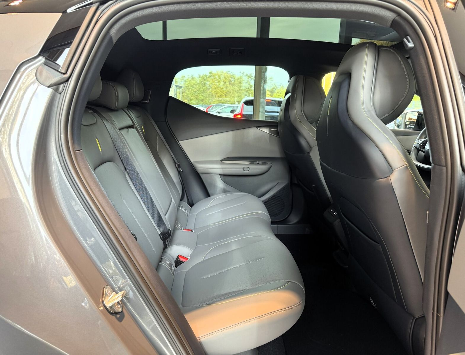 Lynk&Co 02 More 66kWh foto 10