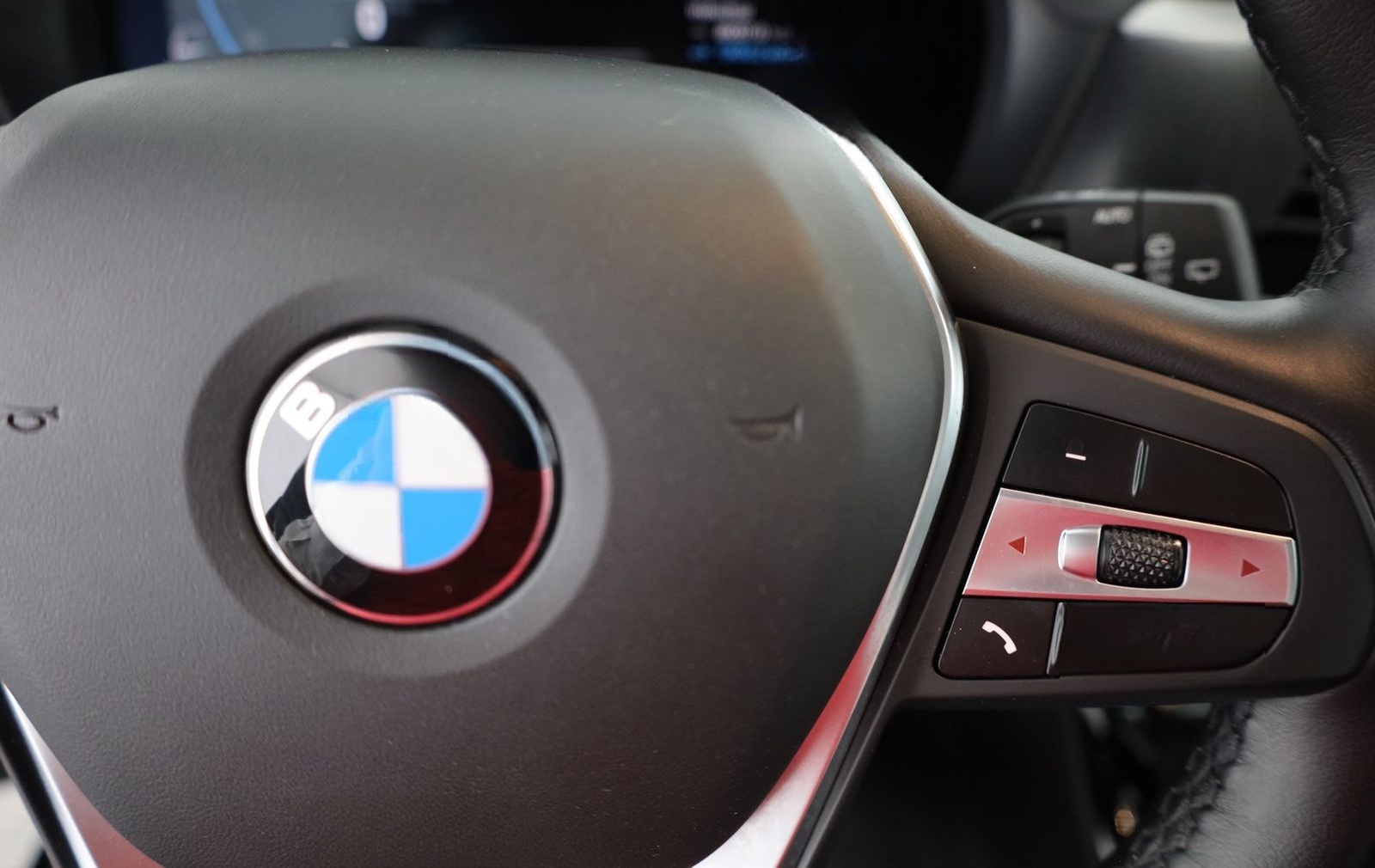 BMW X3 xDrive 30e Luxury Line Navi Kamera AHK Leder foto 17