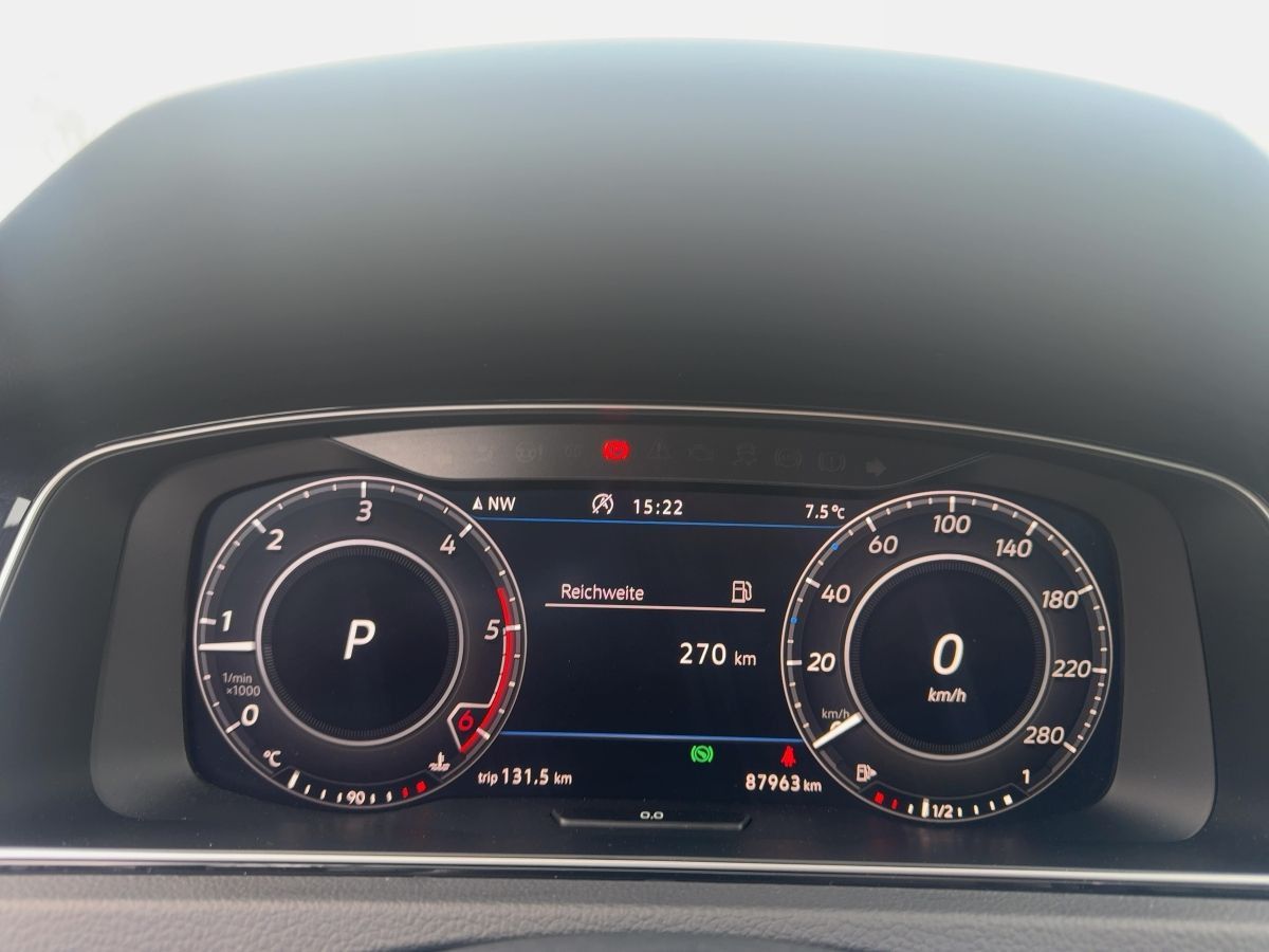 Volkswagen Golf VII GTD 2.0 TDI DSG ACC AHK Navi Standh. D foto 13