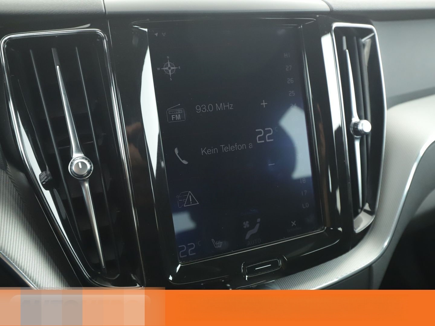 Volvo XC60 2.0 D4 R Design AWD Aut.*NAVI*LED*TEMPO*PDC foto 22