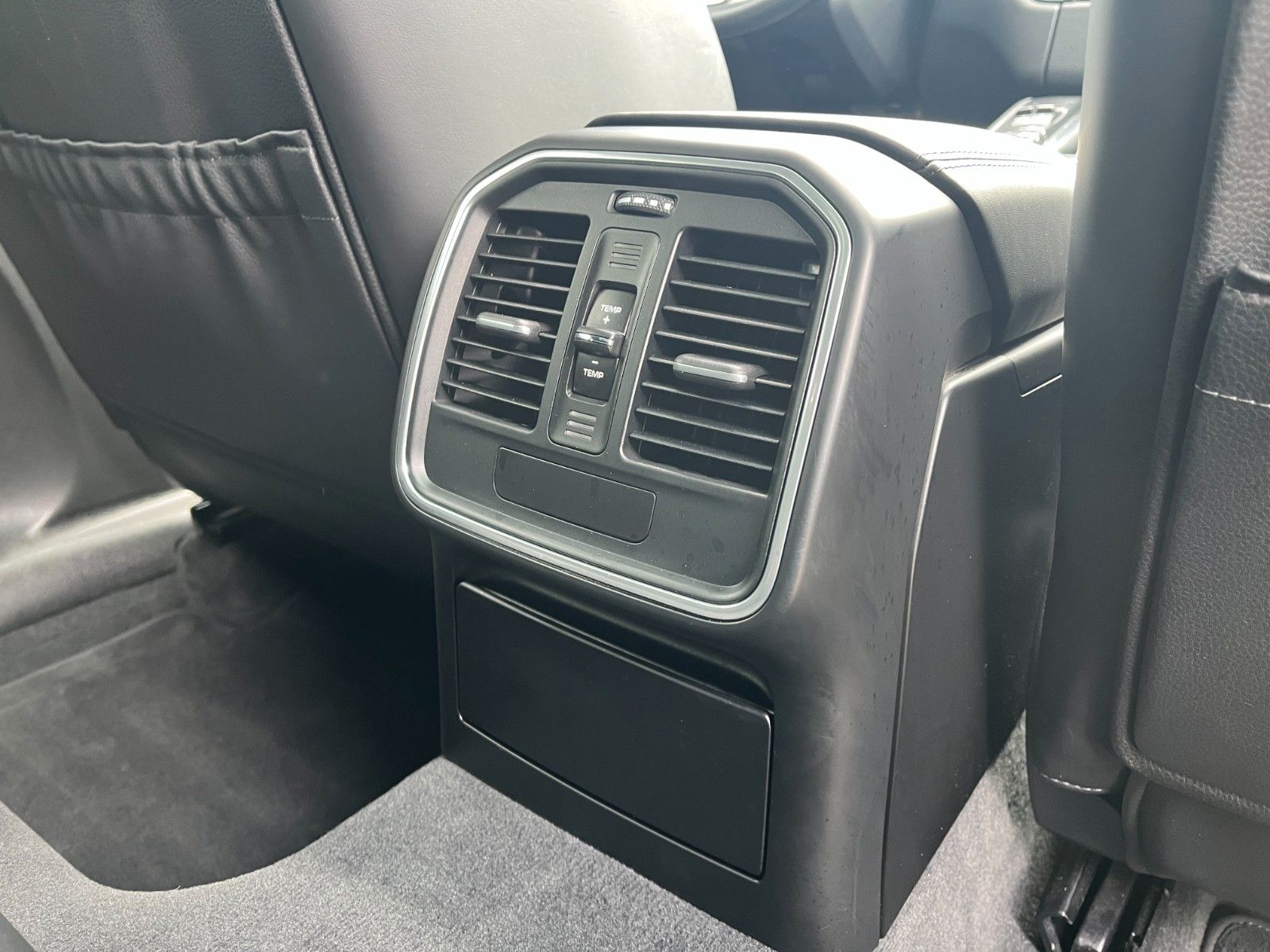 Porsche Macan S Diesel 1HD PANO 75L 20" PORSCHE-SCHECKH foto 14