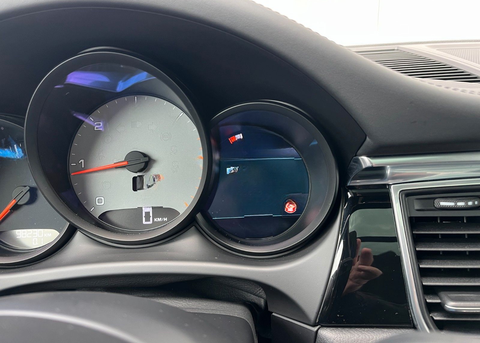 Porsche Macan S Diesel 1HD PANO 75L 20" PORSCHE-SCHECKH foto 24