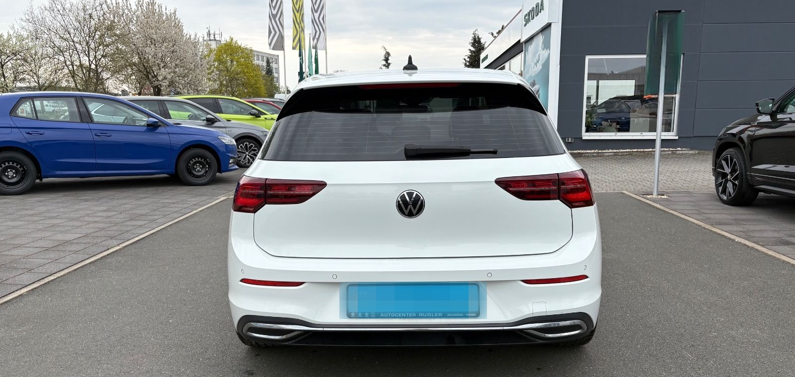 Volkswagen Golf VIII 1.5l TSI Style IQ.LIGHT,PANO,19" ZOLL foto 4