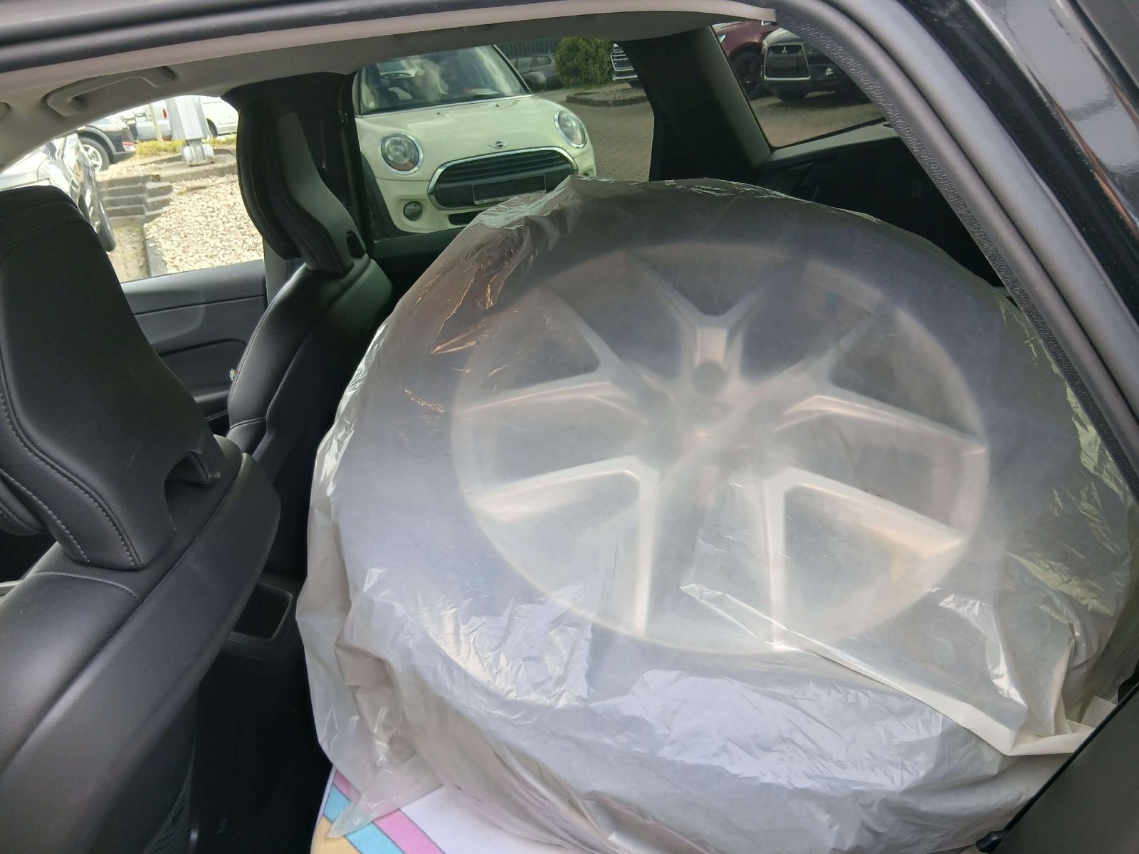 Volvo XC60 Momentum 2WD*Automatik*1 Hand*TÜV 04.2028 foto 10