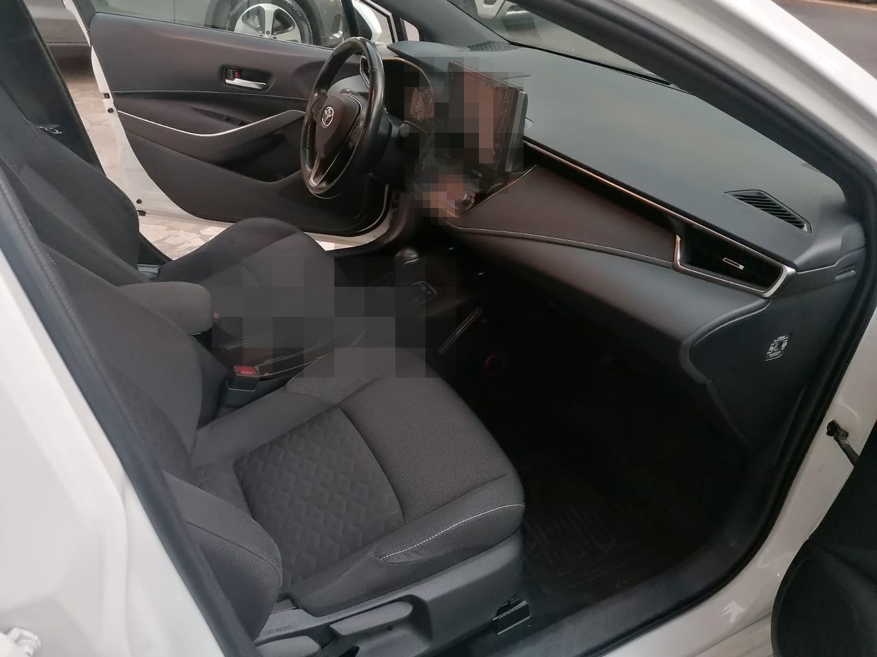 Toyota Corolla TS 1.8 Hybrid Business NO OBBL. F foto 9