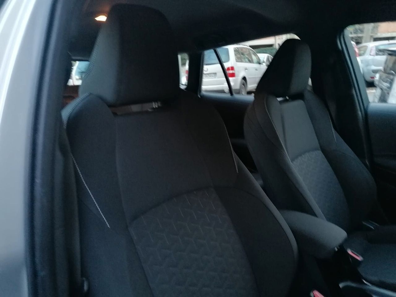 Toyota Corolla SW Hybrid Business NO OBBL. FINAN foto 12