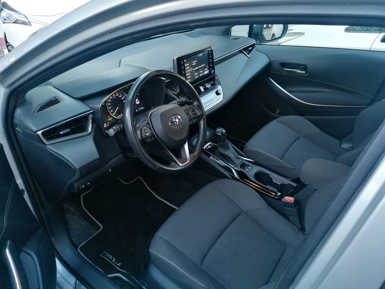 Toyota Corolla SW Hybrid Business NO OBBL. FINAN foto 7