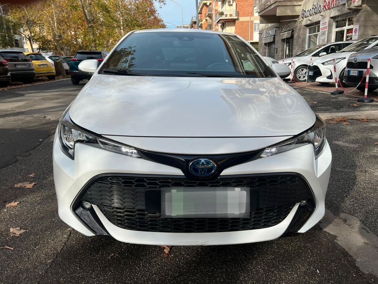 Toyota Corolla 1.8 Hybrid foto 1