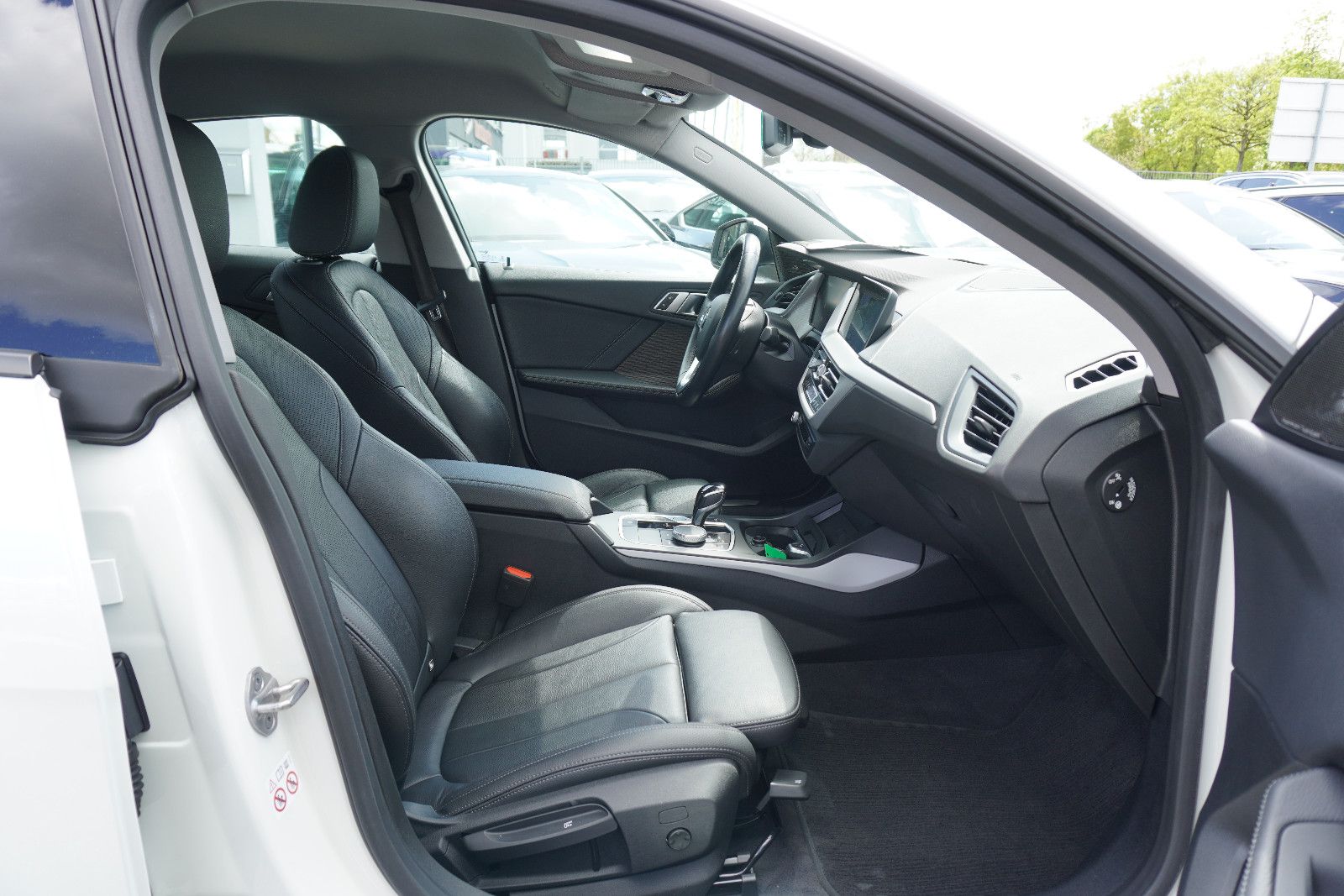 BMW 220d xDrive Gran Coupé*NAVI*LEDER*SEHR GEPFLEGT* foto 17