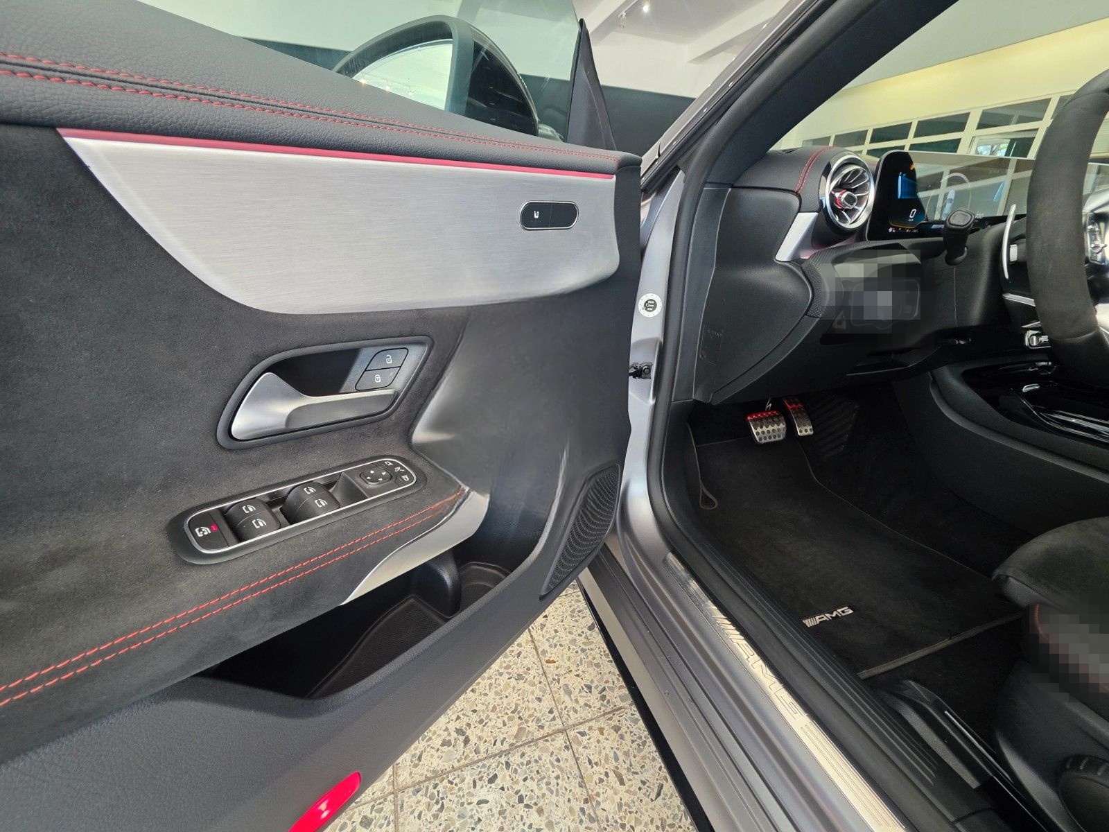 Mercedes-Benz CLA 45 AMG S*4Matic+*Pano*Limo*Edition 1 foto 24