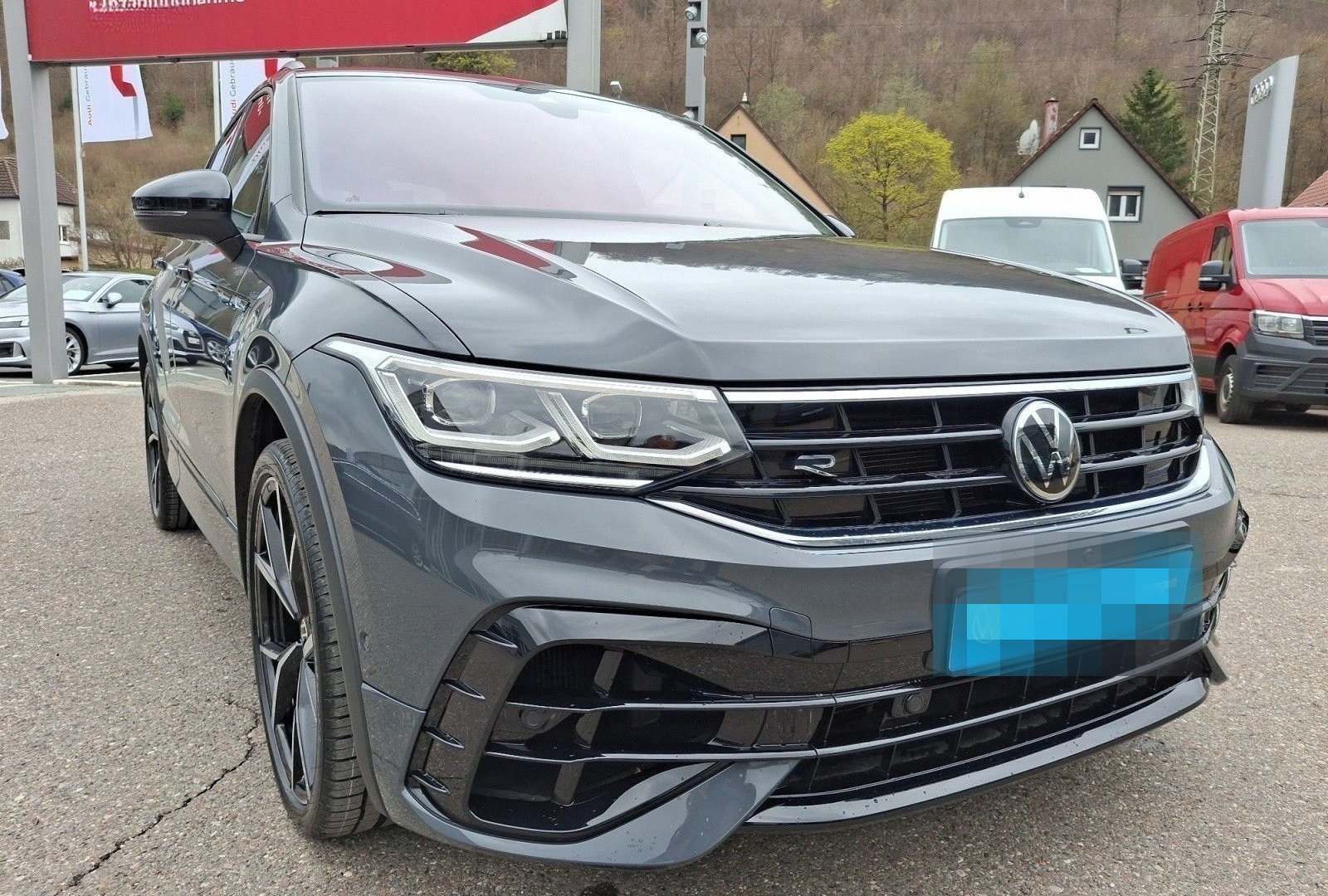 Volkswagen Tiguan R 2,0 TSI OPF 4M DSG foto 13