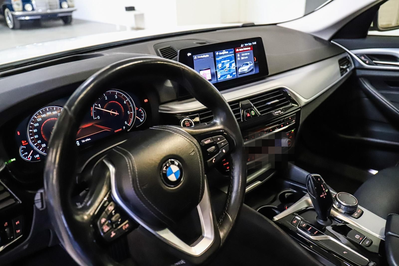 BMW 520d Touring LED KAMERA HuD AHK MEMORY LEDER foto 11