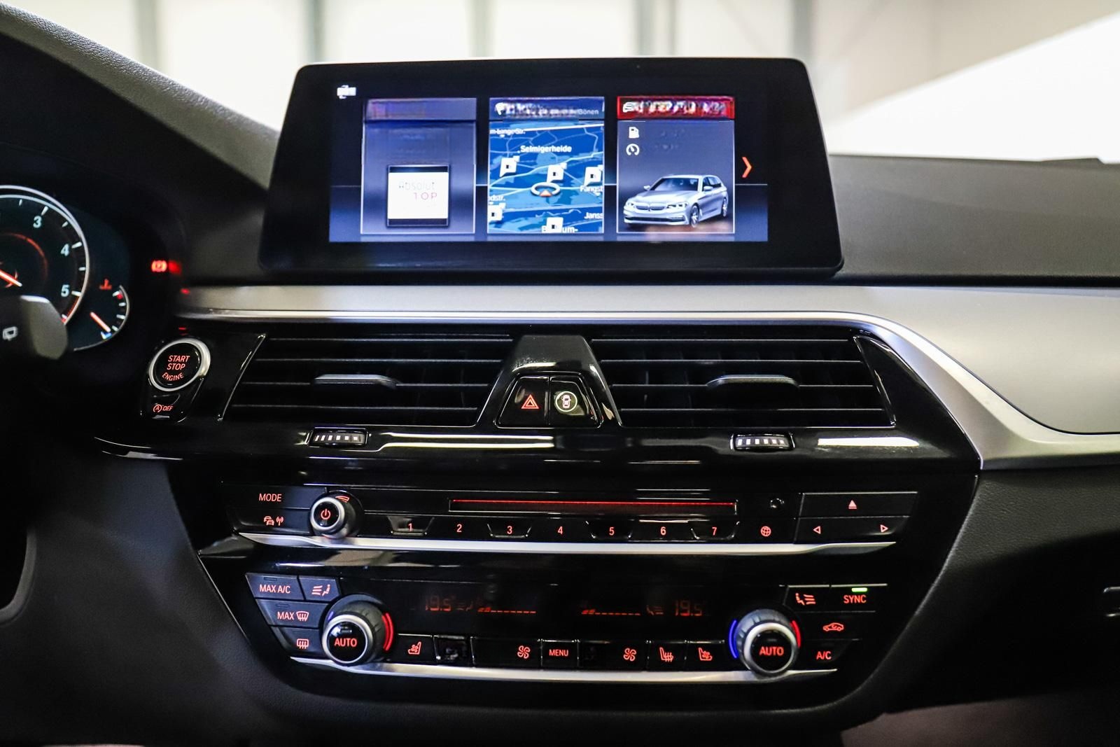 BMW 520d Touring LED KAMERA HuD AHK MEMORY LEDER foto 14