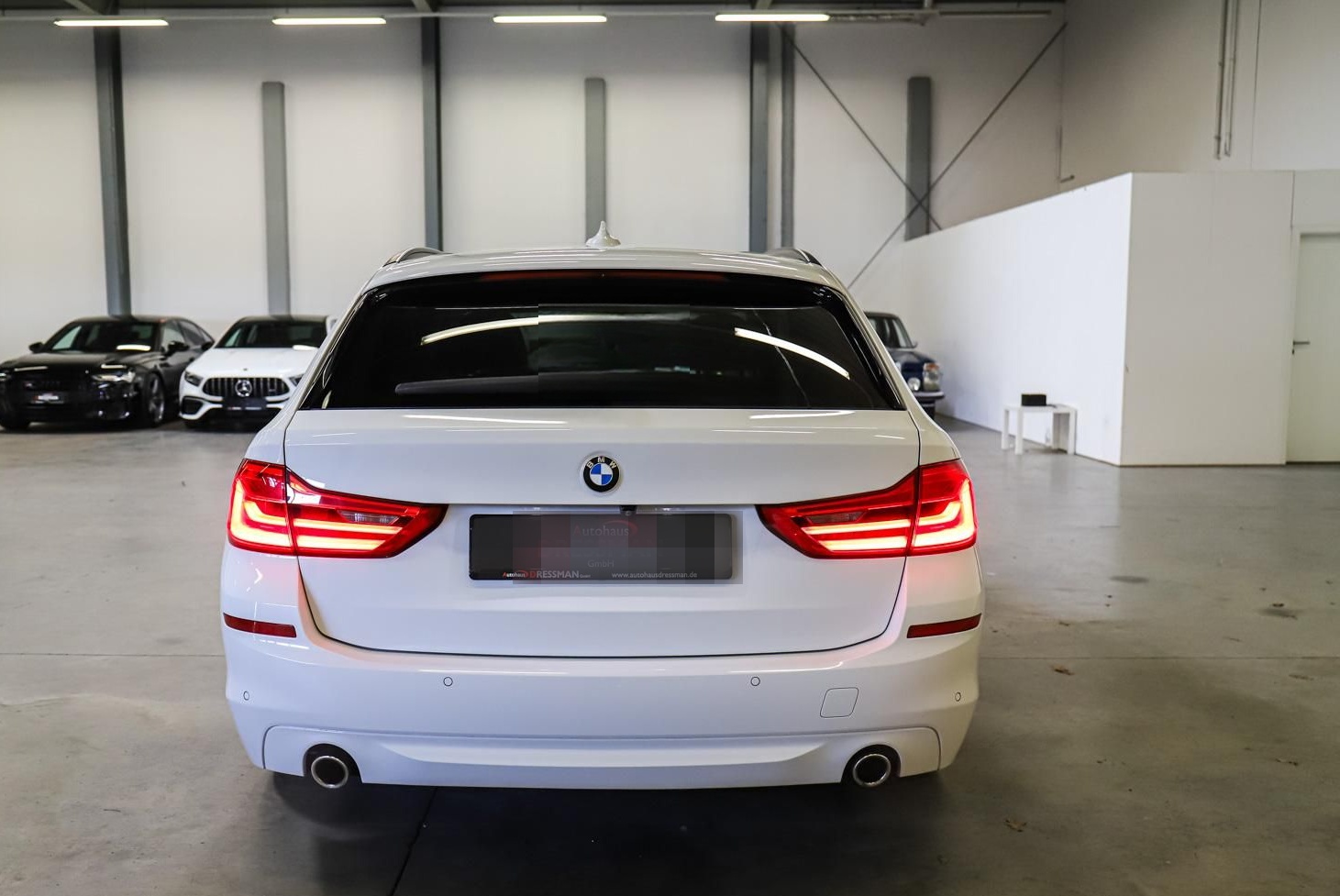 BMW 520d Touring LED KAMERA HuD AHK MEMORY LEDER foto 6