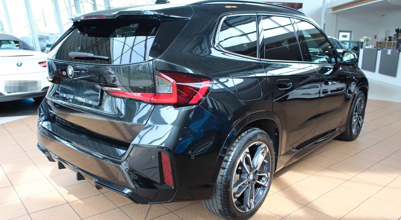 BMW X1 23 d xDrive M Sport+Cam+AHK+SHZ+CarPlay+Navi+ foto 5