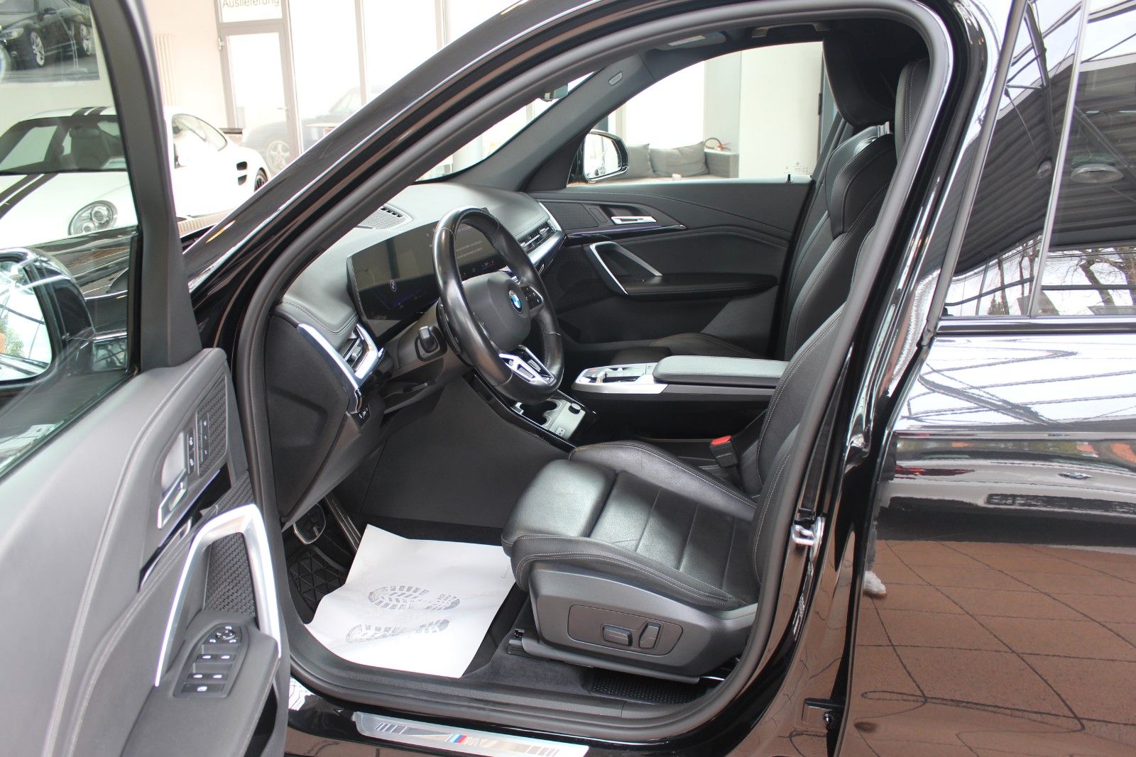 BMW X1 23 d xDrive M Sport+Cam+AHK+SHZ+CarPlay+Navi+ foto 9