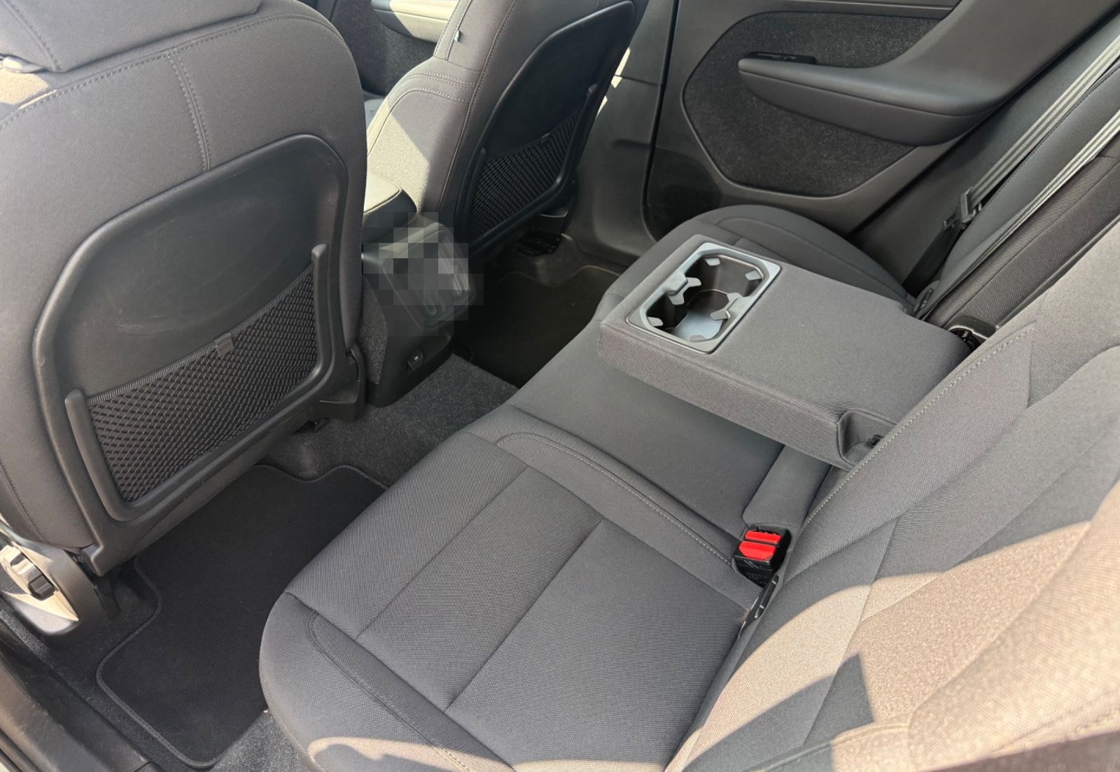 Volvo XC 40 XC40 Momentum Pro 2WD + AUTOMATIK+KAMERA+S foto 7