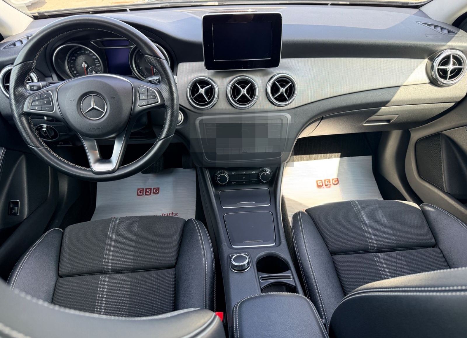 Mercedes-Benz GLA 200 GLA GLA 200 Navi. Kima. Tüv Hu Neu foto 12