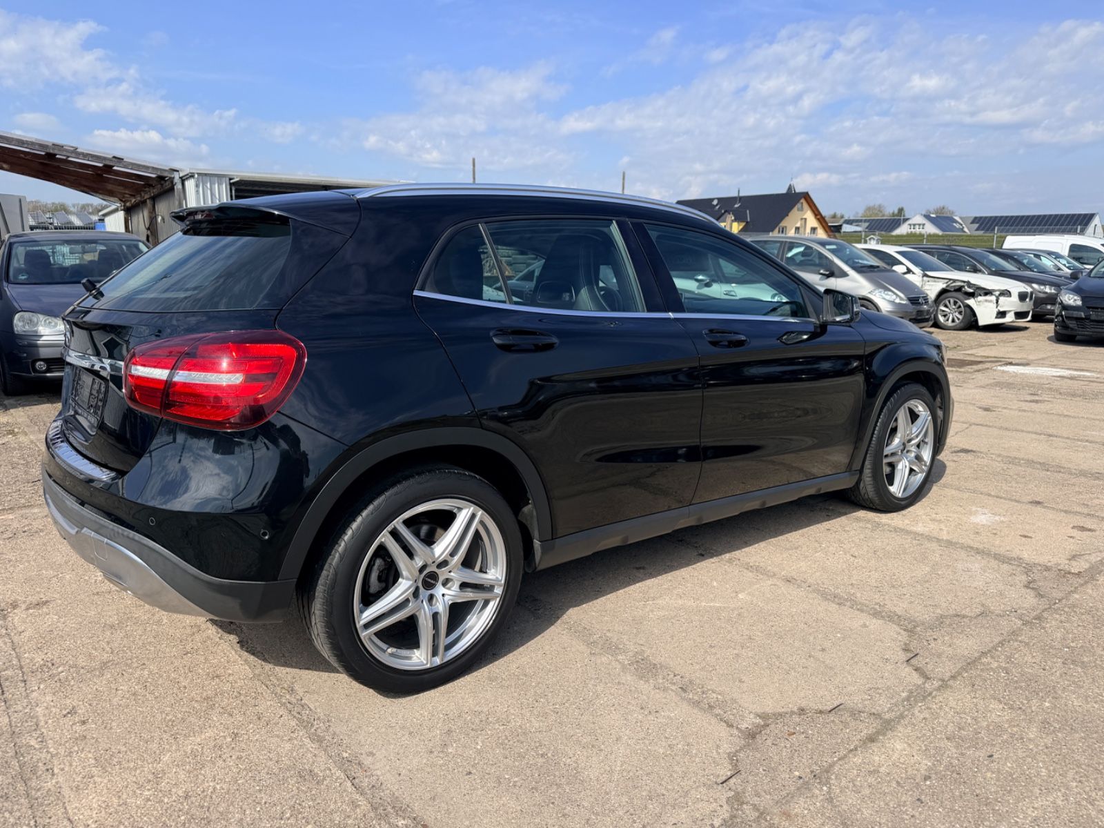 Mercedes-Benz GLA 200 GLA GLA 200 Navi. Kima. Tüv Hu Neu foto 6
