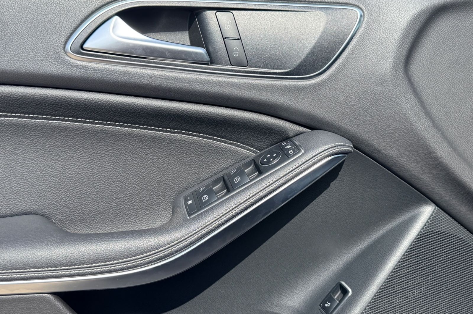 Mercedes-Benz GLA 200 GLA GLA 200 Navi. Kima. Tüv Hu Neu foto 9