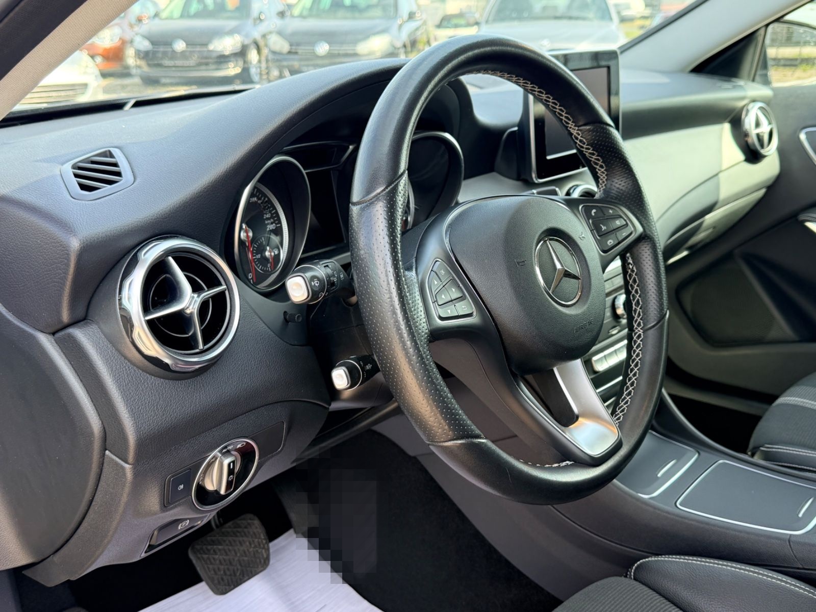 Mercedes-Benz GLA 200 GLA GLA 200 Navi. Kima. Tüv Hu Neu foto 10