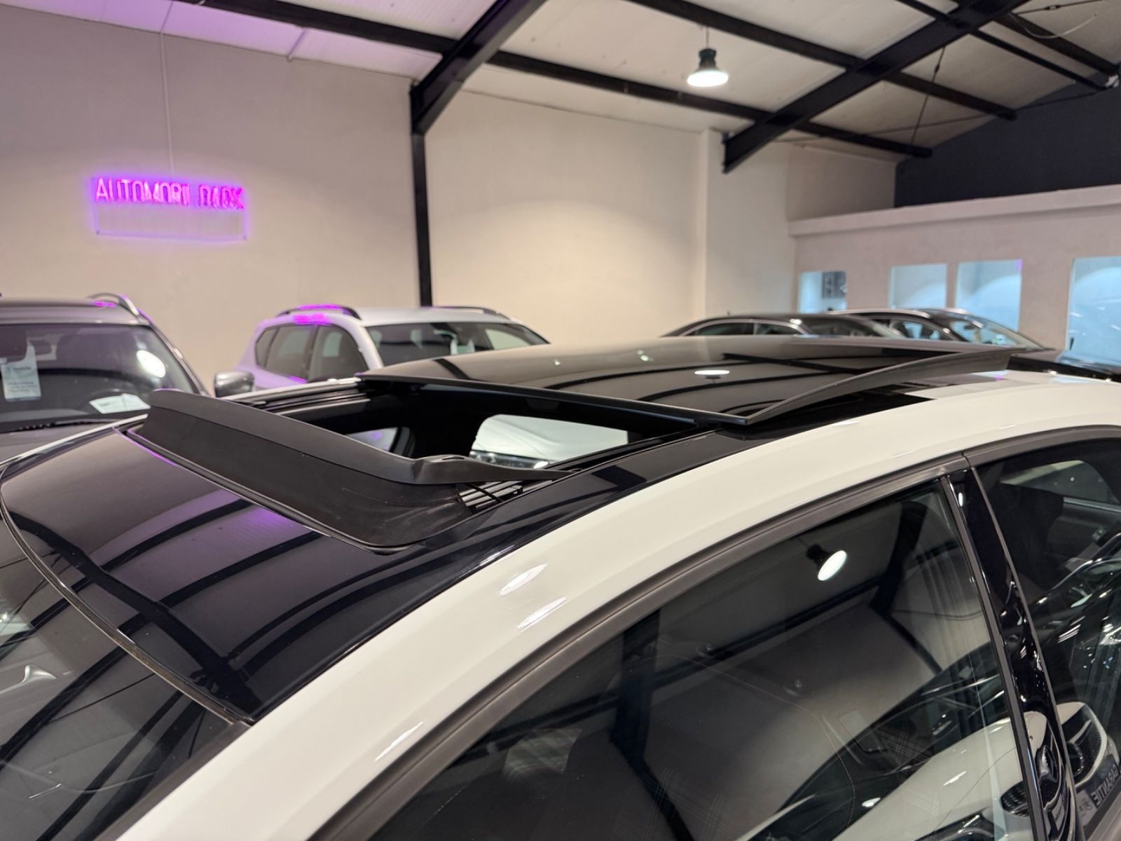 Volkswagen Golf 7 GTI/Panorama/1.Hand/LED/Navi/6 Gang/Alus foto 11