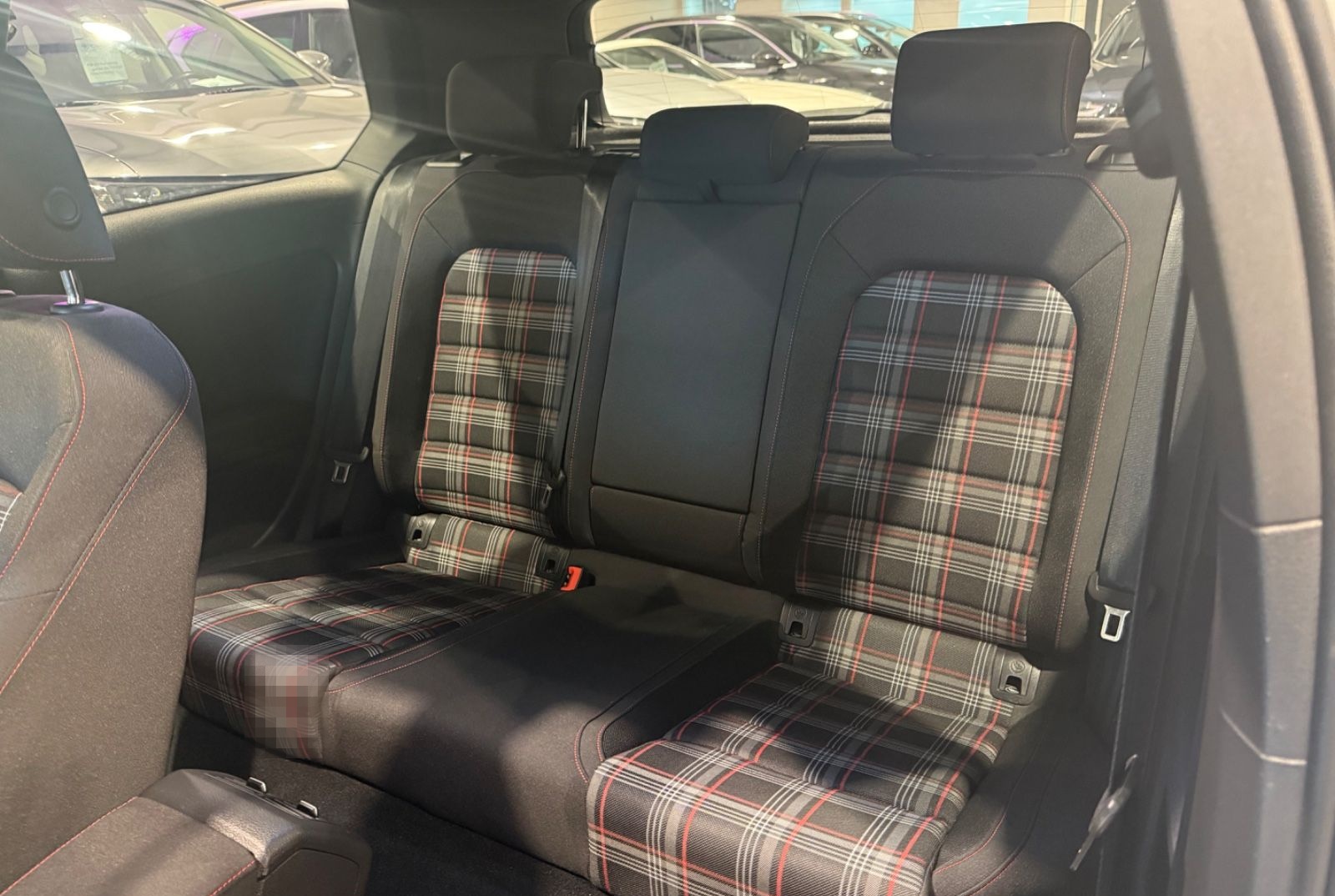 Volkswagen Golf 7 GTI/Panorama/1.Hand/LED/Navi/6 Gang/Alus foto 16