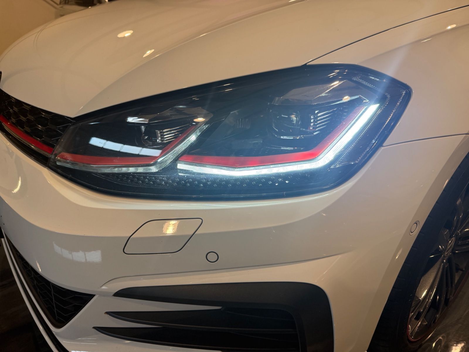 Volkswagen Golf 7 GTI/Panorama/1.Hand/LED/Navi/6 Gang/Alus foto 6