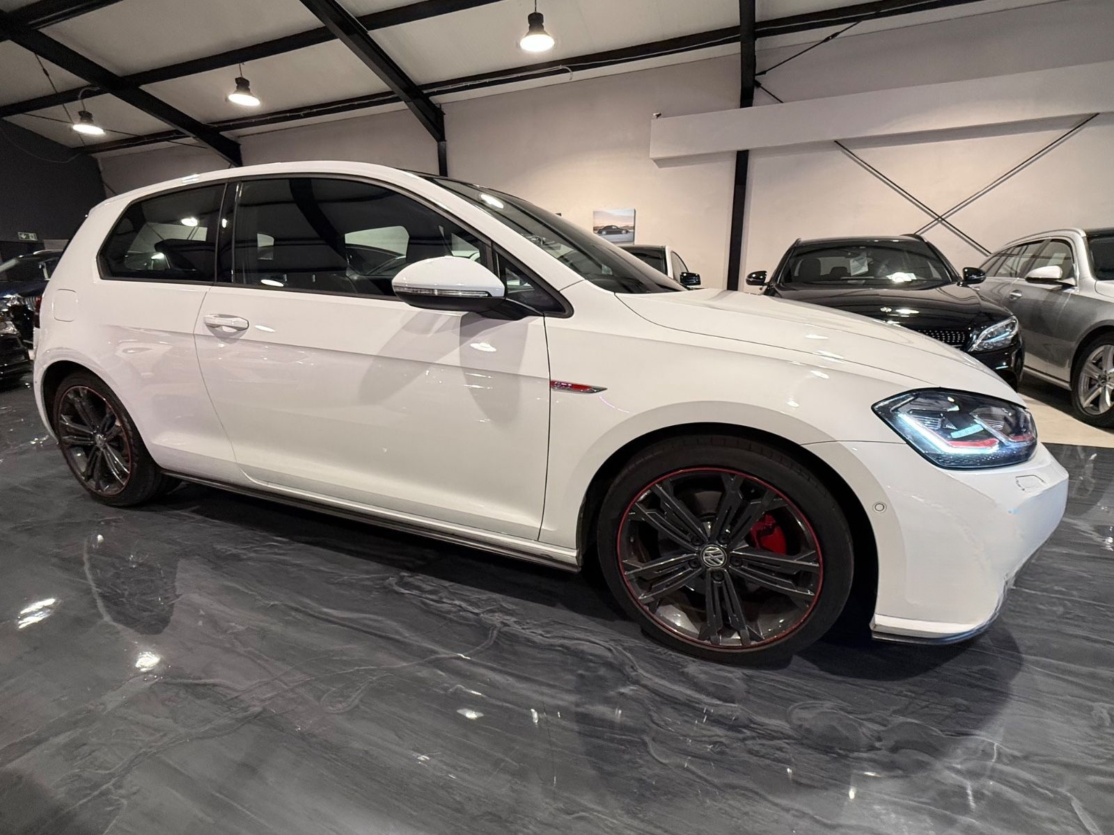 Volkswagen Golf 7 GTI/Panorama/1.Hand/LED/Navi/6 Gang/Alus foto 10