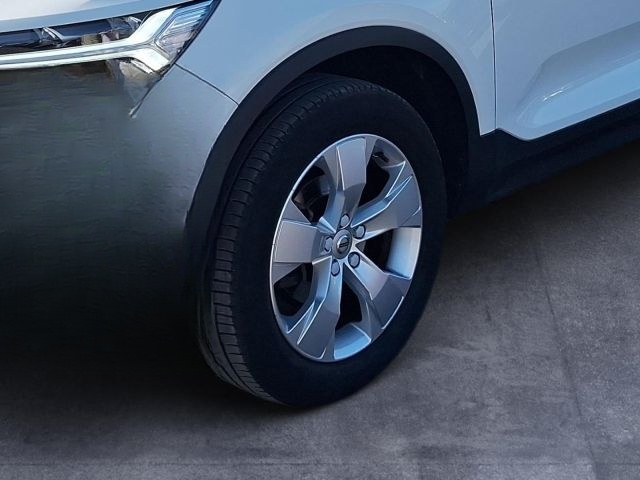 Volvo XC40 2WD T3  Momentum *Sound Harman Kardon*Rückf foto 6