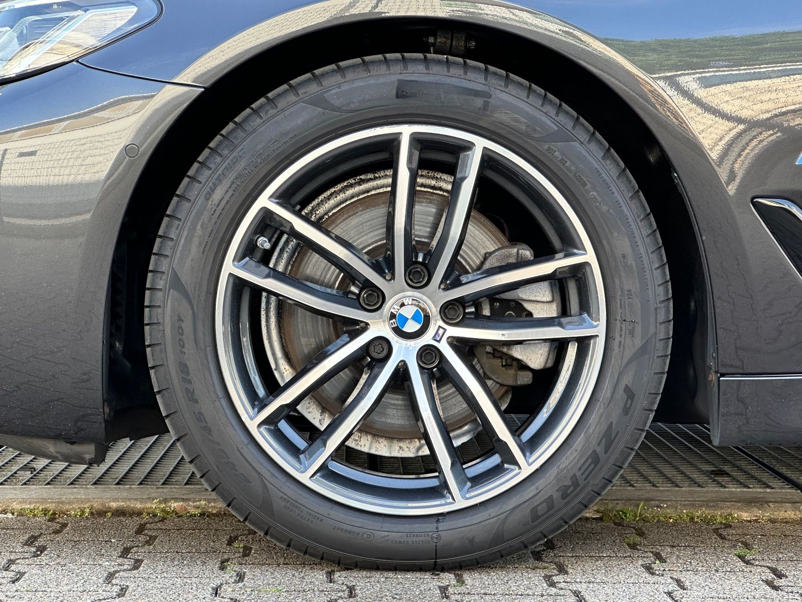 BMW 520d M SPORT*ACC*ADAPT.LED*HARMAN*MEMORY*HEAD-UP foto 6