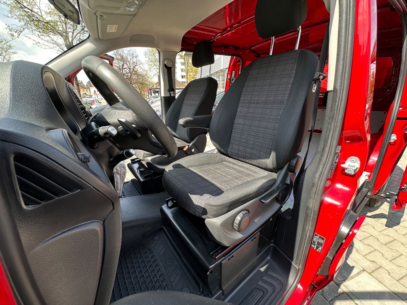 Mercedes-Benz Vito Kasten 114 Cdi RWD lang Kamera Navi Ahk Top foto 17