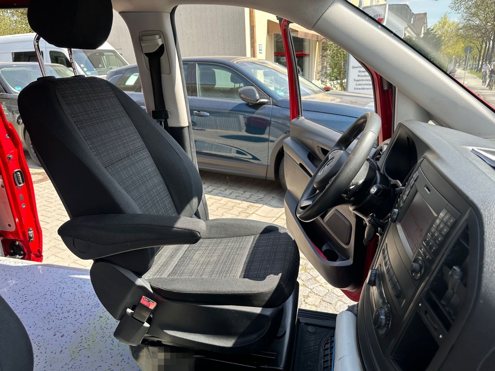Mercedes-Benz Vito Kasten 114 Cdi RWD lang Kamera Navi Ahk Top foto 18