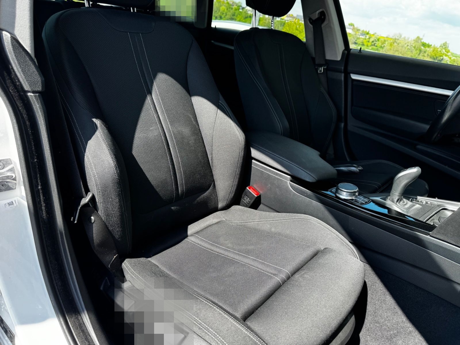 BMW 320d GT Sportline LED HeadUP ACC/LANE  Keyless foto 14