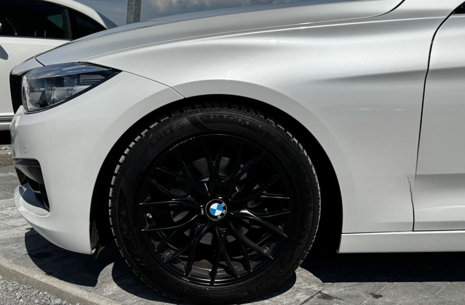 BMW 320d GT Sportline LED HeadUP ACC/LANE  Keyless foto 7