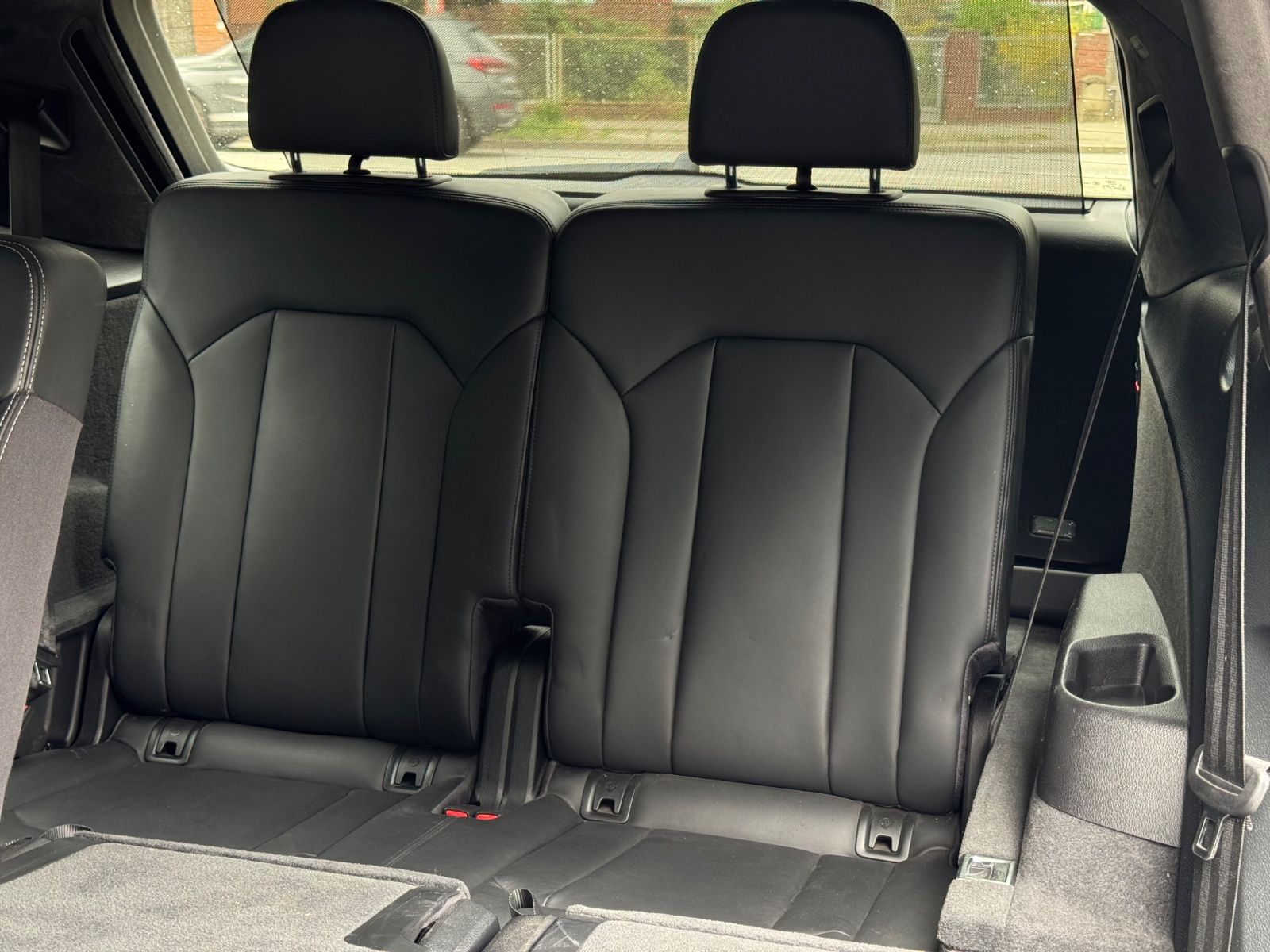 Audi SQ7 4.0 TDI quattro*AHK*Rautesitze*TV*7.Sitzer* foto 14