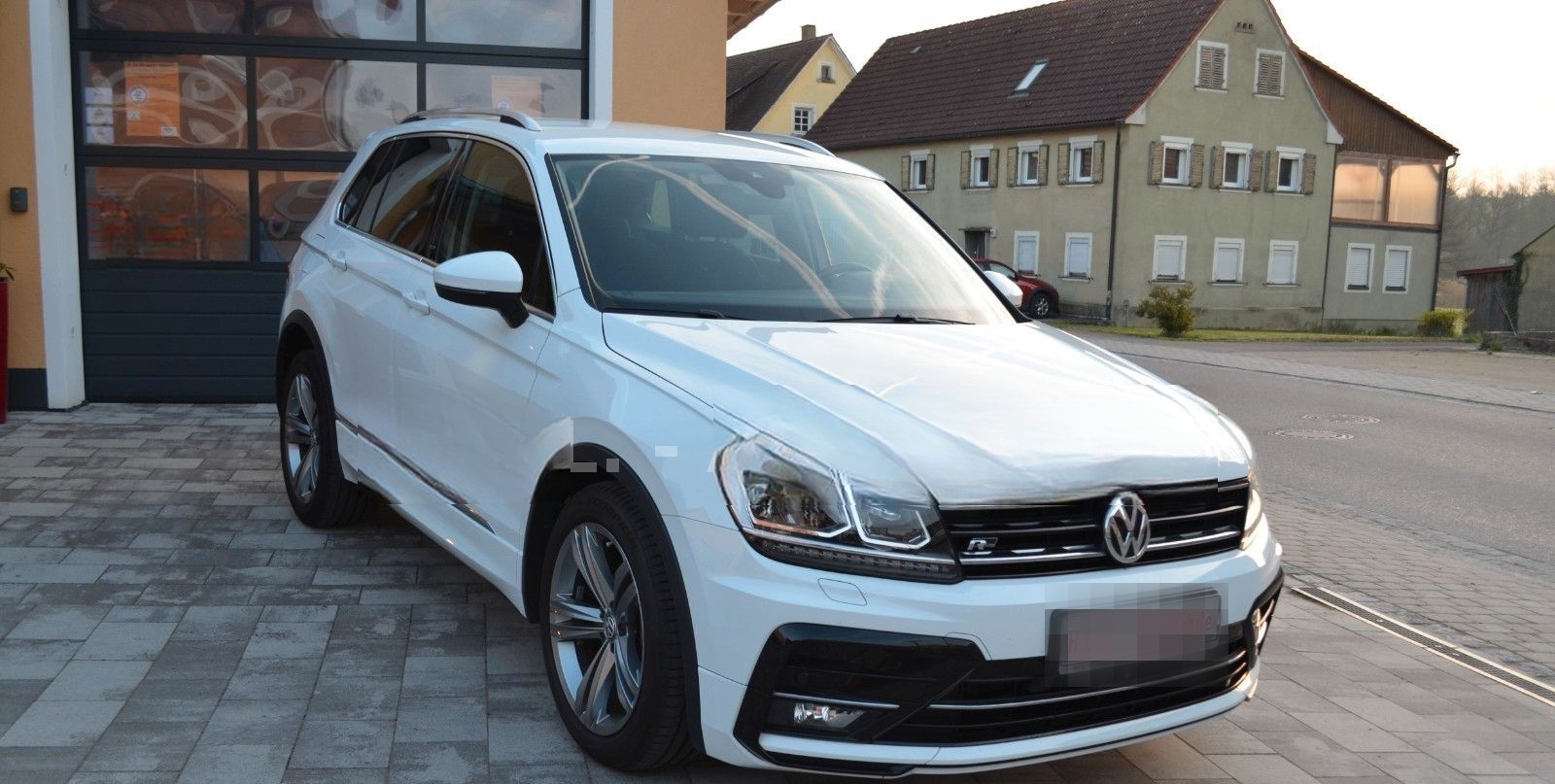 Volkswagen Tiguan Sound R-Line/1.Hd/LED/Head-up/360°-Kamera foto 3