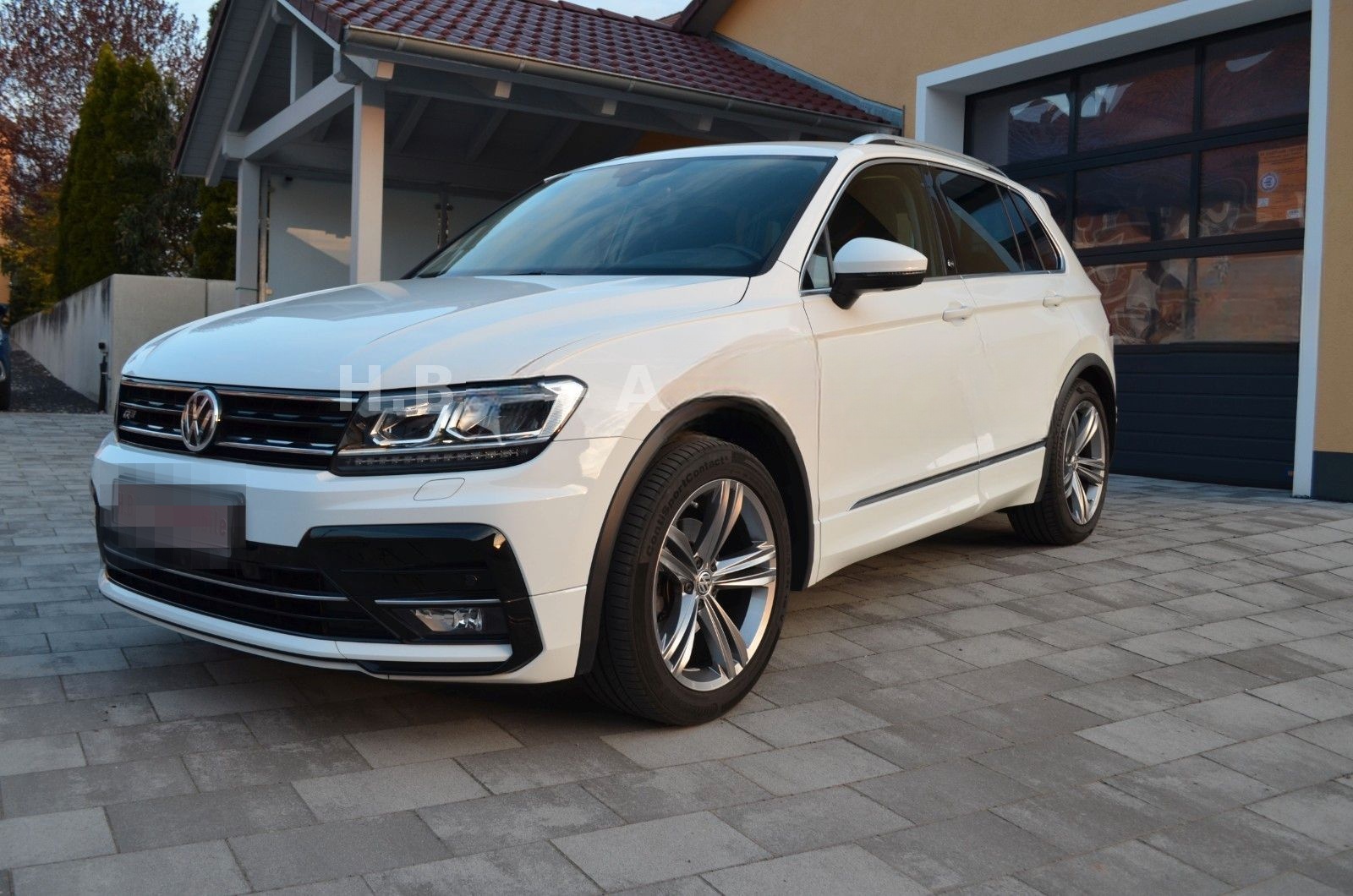 Volkswagen Tiguan Sound R-Line/1.Hd/LED/Head-up/360°-Kamera foto 5