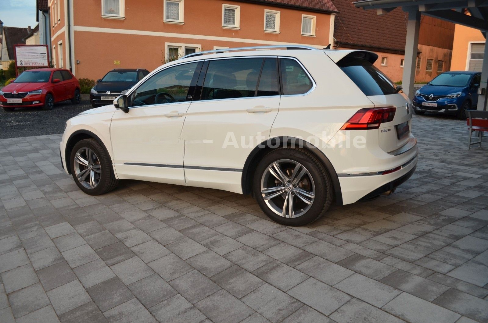 Volkswagen Tiguan Sound R-Line/1.Hd/LED/Head-up/360°-Kamera foto 7