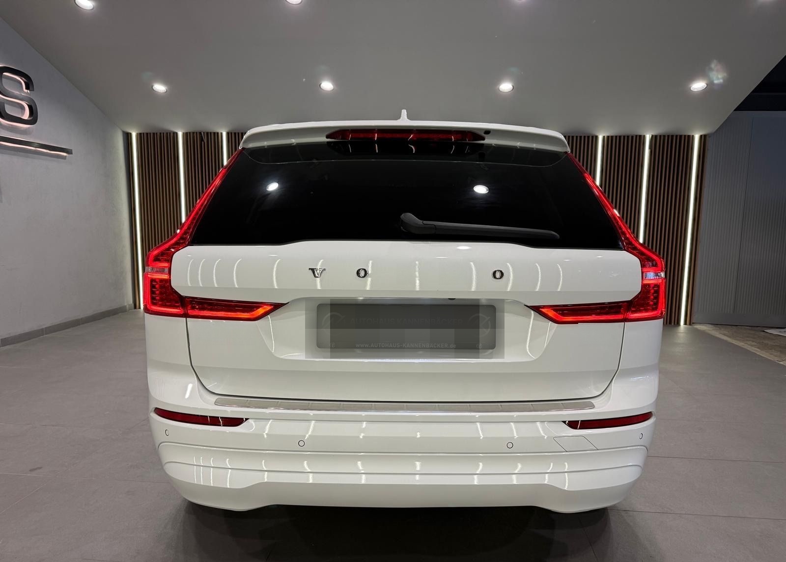 Volvo XC 60 Core 2WD*LED*NAVI*RFK* foto 5