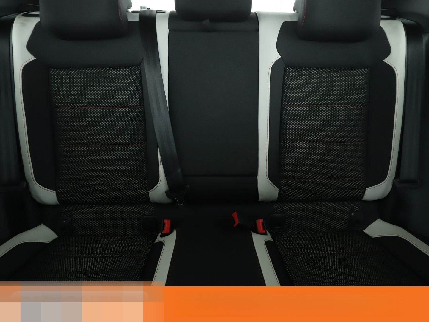 Volkswagen T-Roc 1.5 TSI ACT Sport Aut*NAVI*LED*ACC*PDC*SHZ foto 16