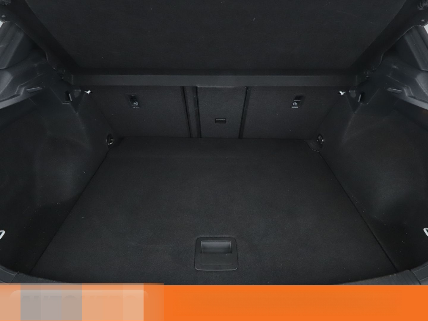 Volkswagen T-Roc 1.5 TSI ACT Sport Aut*NAVI*LED*ACC*PDC*SHZ foto 18