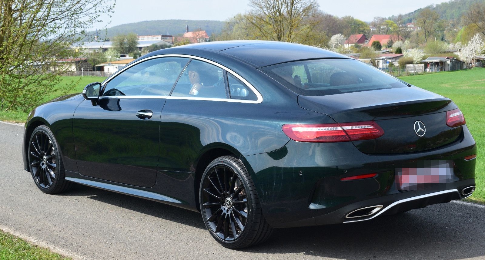 Mercedes-Benz E 400 E Coupe 4Matic AMG Burmester Pano 1.Hand foto 3