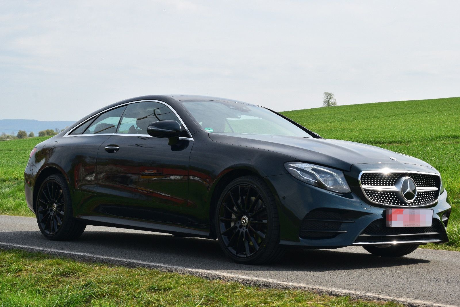 Mercedes-Benz E 400 E Coupe 4Matic AMG Burmester Pano 1.Hand foto 8