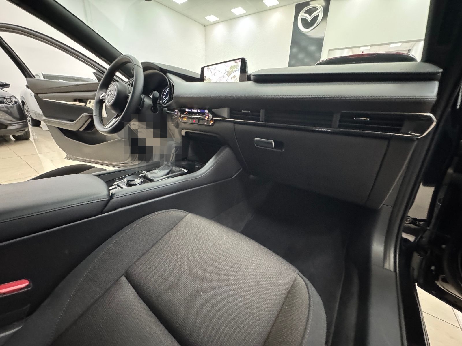 Mazda 3 5HB Exclusive-L. 140ps 6AT *Matrix*360°*QI*LHZ foto 25