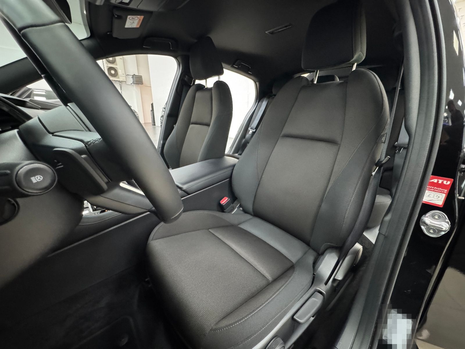 Mazda 3 5HB Exclusive-L. 140ps 6AT *Matrix*360°*QI*LHZ foto 8
