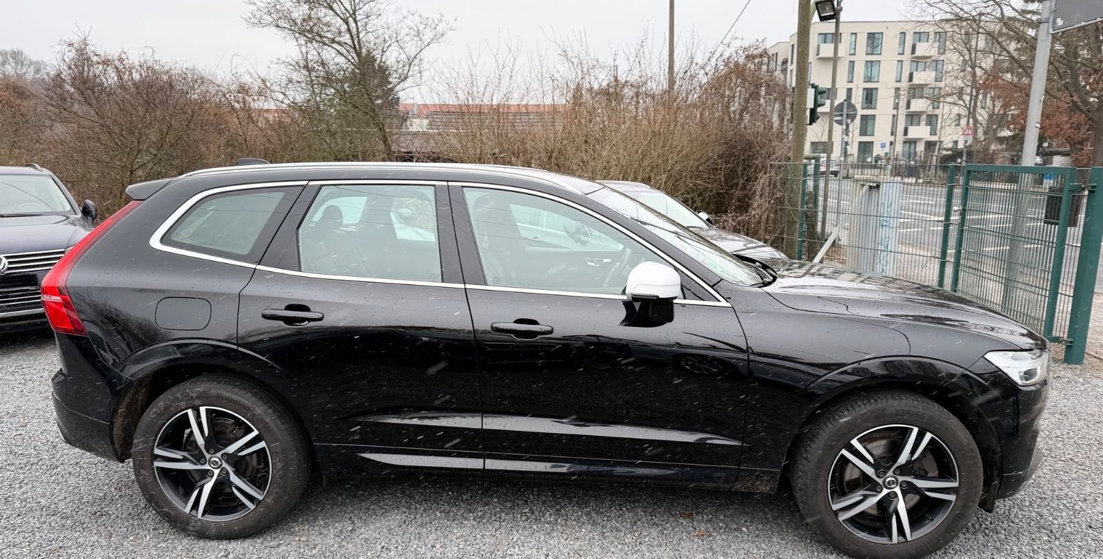 Volvo XC 60 R Design AWD+LED+NAVI+LEDER+STAND.H+ foto 4