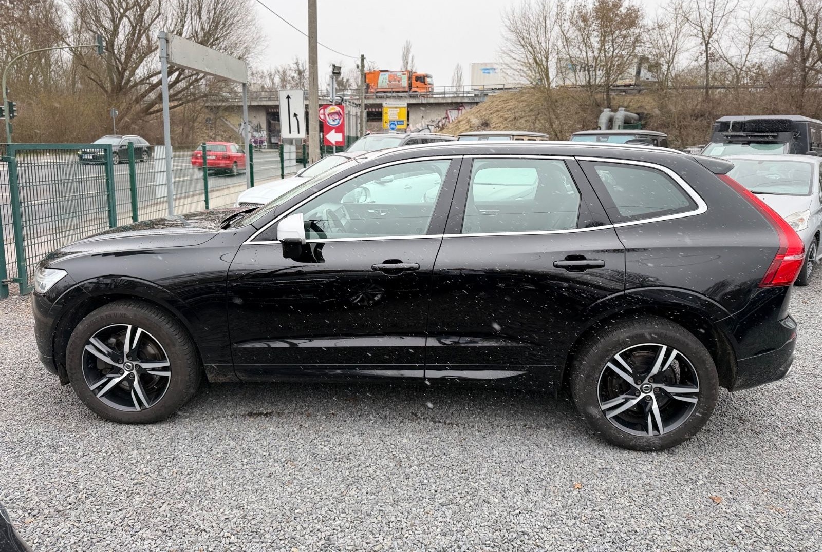Volvo XC 60 R Design AWD+LED+NAVI+LEDER+STAND.H+ foto 8