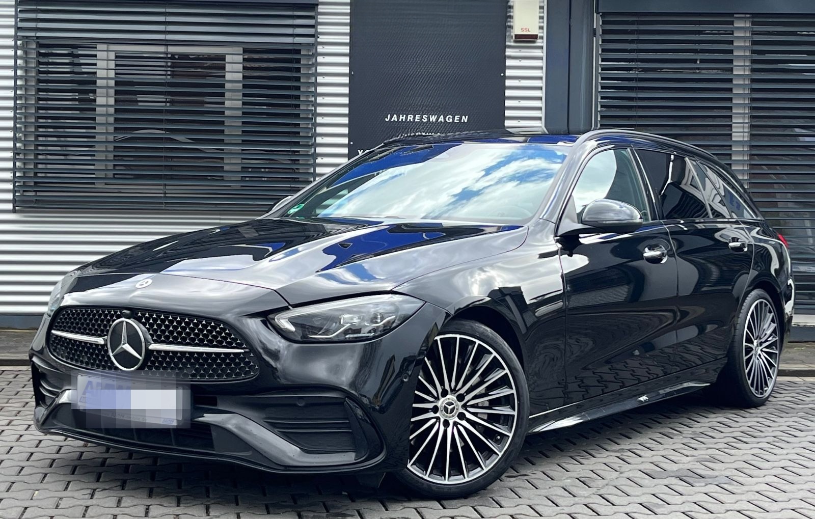 Mercedes-Benz C 300 d AMG-Line Night*AHK*PANO*CARBON*LED*LEDER foto 2