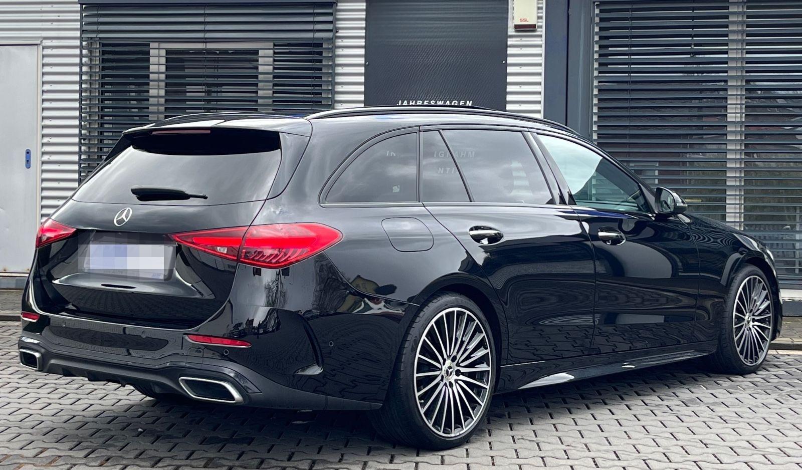 Mercedes-Benz C 300 d AMG-Line Night*AHK*PANO*CARBON*LED*LEDER foto 3